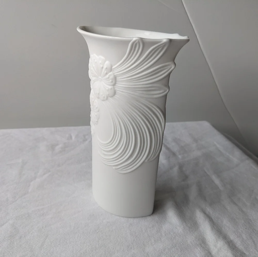 Vintage Kaiser Germany M Frey Design Embossed Floral White Porcelain Vase